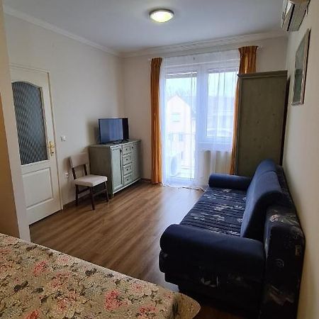 Gabi Apartman Hajdúszoboszló Exterior foto